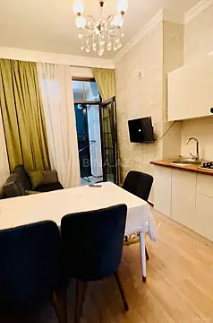 Kirayə verilir 2 otaqlı mənzil 55 m²