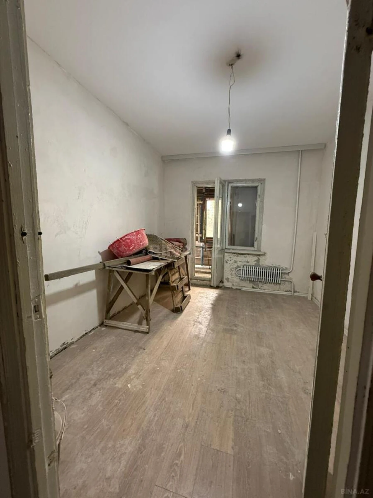 Satılır 4 otaqlı mənzil 82 m²