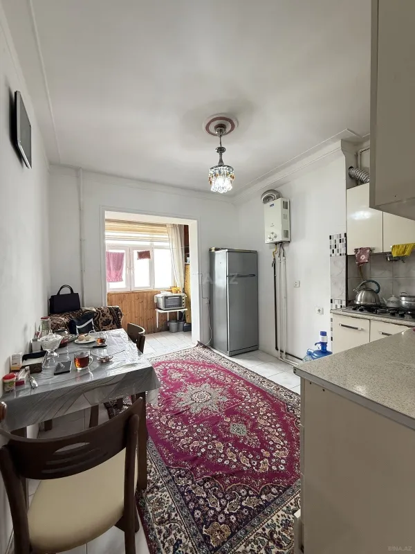 Satılır 2 otaqlı mənzil 65 m²