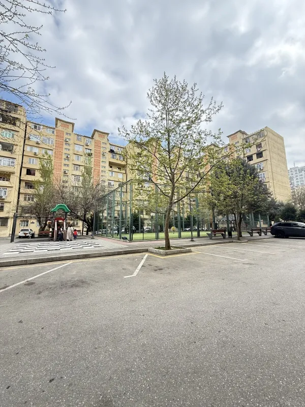 Satılır 2 otaqlı mənzil 65 m²