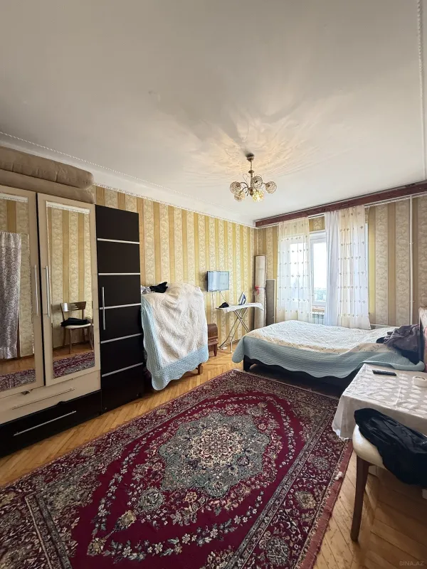 Satılır 2 otaqlı mənzil 65 m²