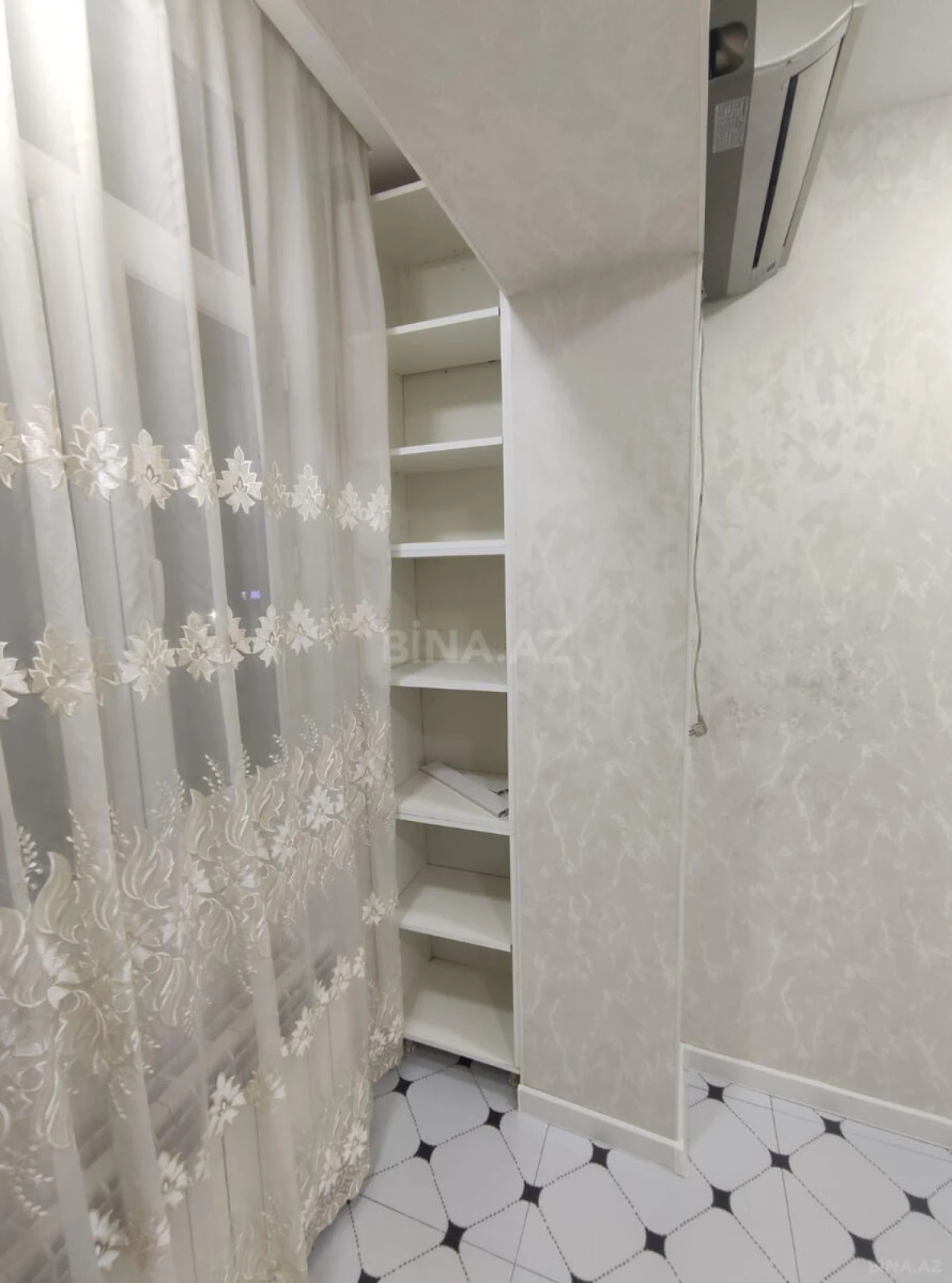 Kirayə verilir 3 otaqlı mənzil 65 m²