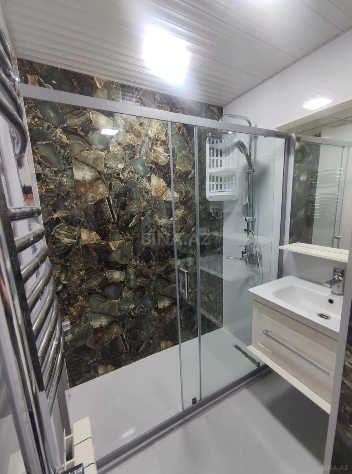Kirayə verilir 3 otaqlı mənzil 65 m²