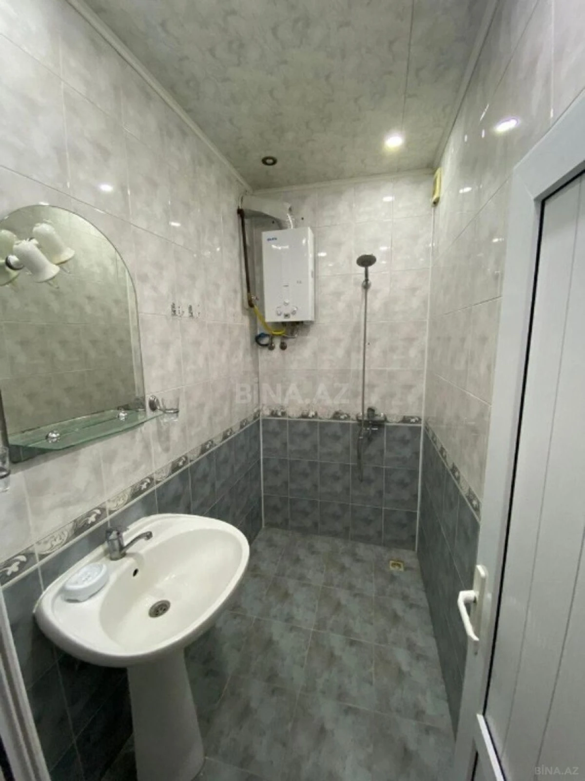 Kirayə verilir 3 otaqlı mənzil 70 m²