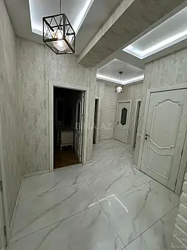 Kirayə verilir 2 otaqlı mənzil 75 m²