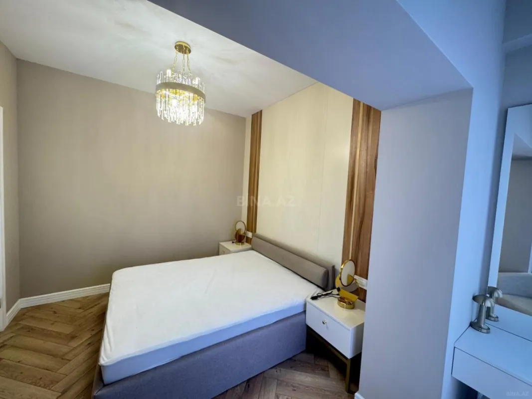Kirayə verilir 2 otaqlı mənzil 77 m²