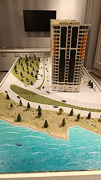 Satılır 4 otaqlı mənzil 185 m²