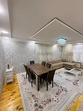 Satılır 3 otaqlı həyət evi 140 m²