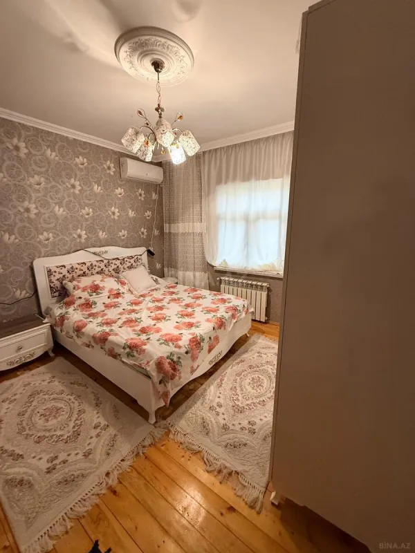 Satılır 3 otaqlı həyət evi 140 m²