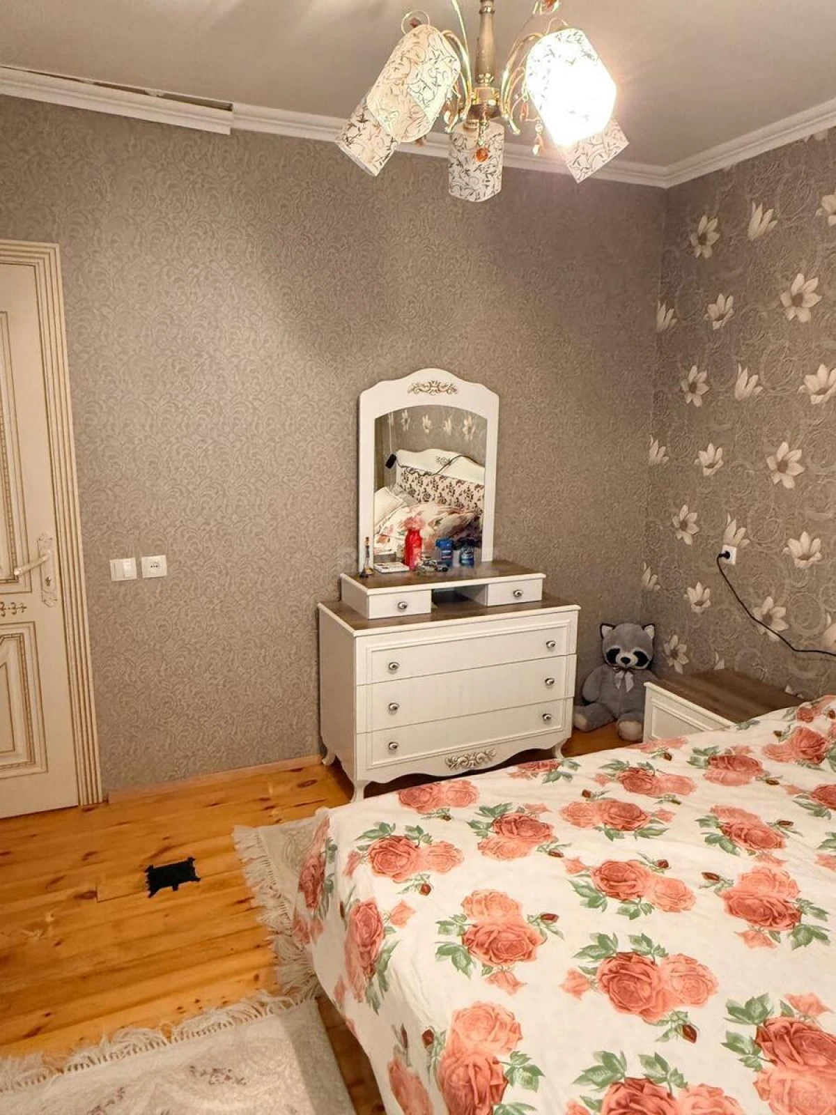 Satılır 3 otaqlı həyət evi 140 m²