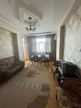 Kirayə verilir 2 otaqlı mənzil 70 m² — Bakı, Nəsimi 2 otaq 70.00 m²