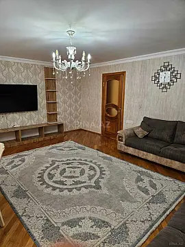 Satılır 3 otaqlı mənzil 110 m²