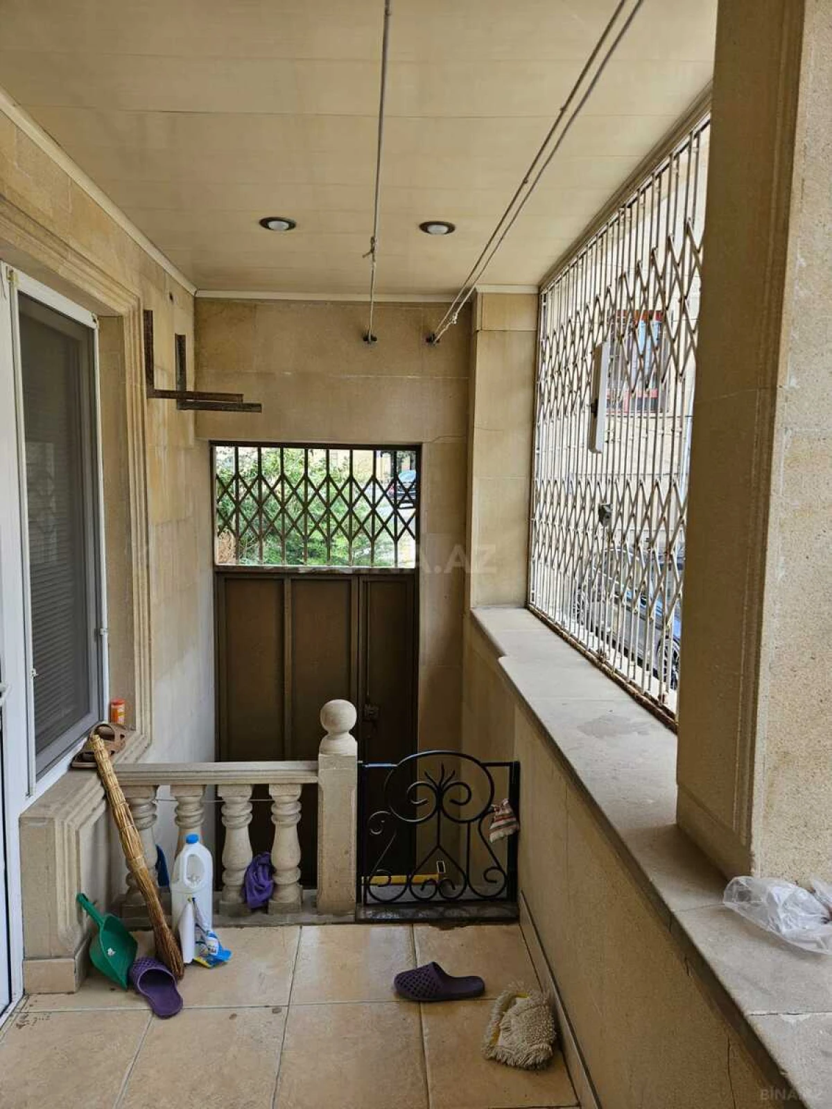 Satılır 3 otaqlı mənzil 110 m²