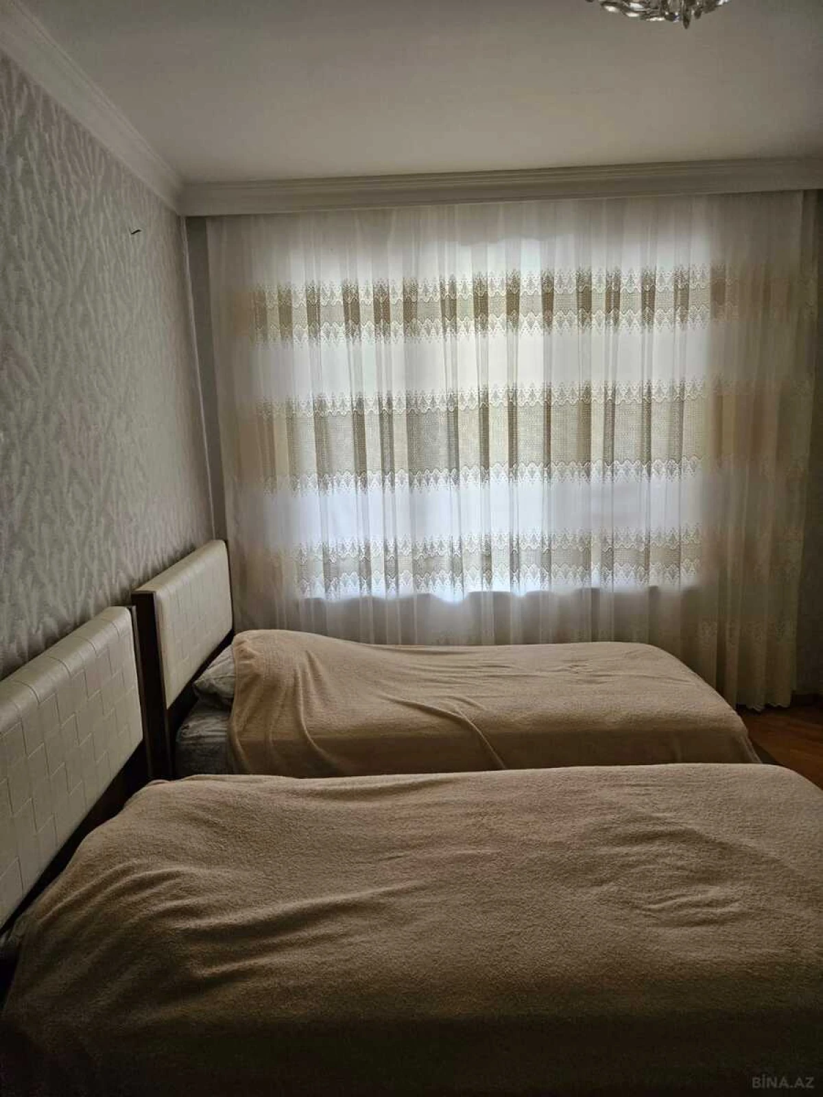Satılır 3 otaqlı mənzil 110 m²
