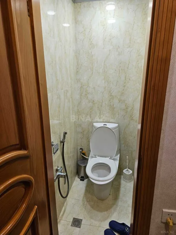 Satılır 3 otaqlı mənzil 110 m²