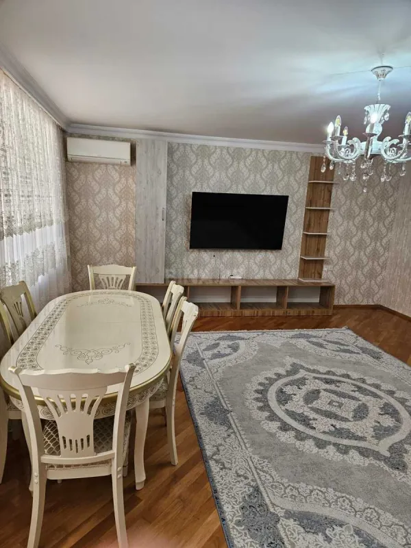 Satılır 3 otaqlı mənzil 110 m²