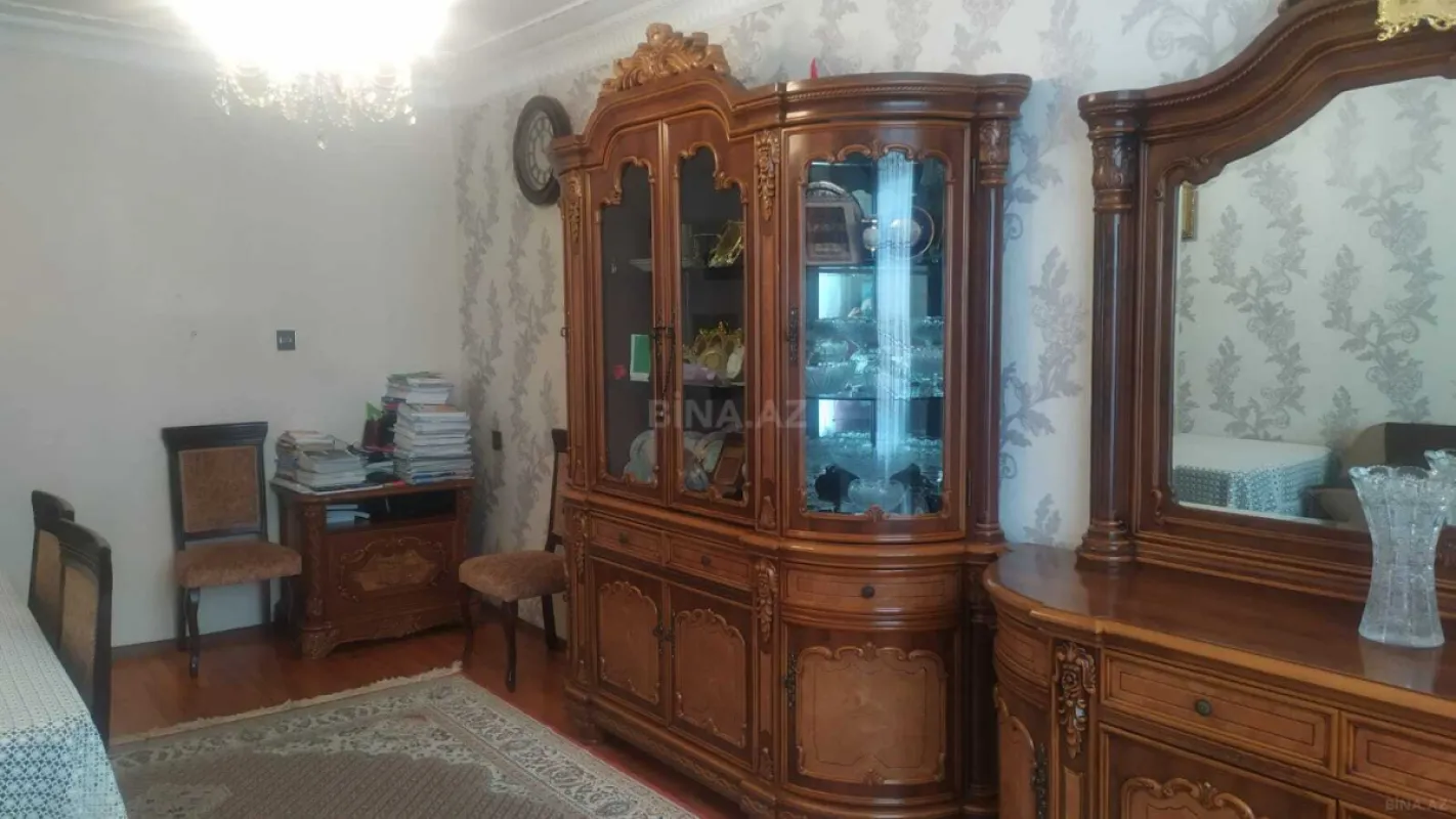 Satılır 2 otaqlı mənzil 50 m²