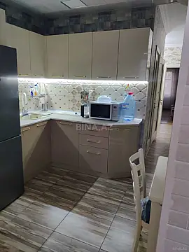 Kirayə verilir 3 otaqlı mənzil 75 m²