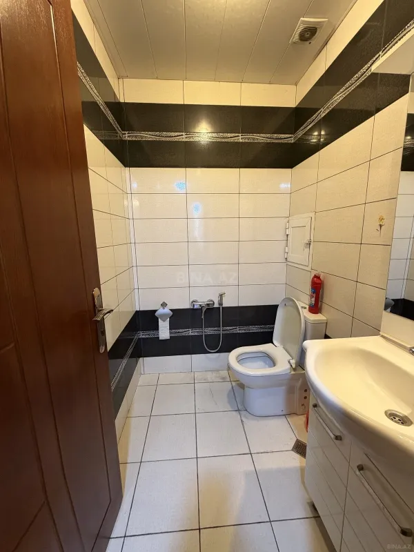 Kirayə verilir 3 otaqlı mənzil 120 m²