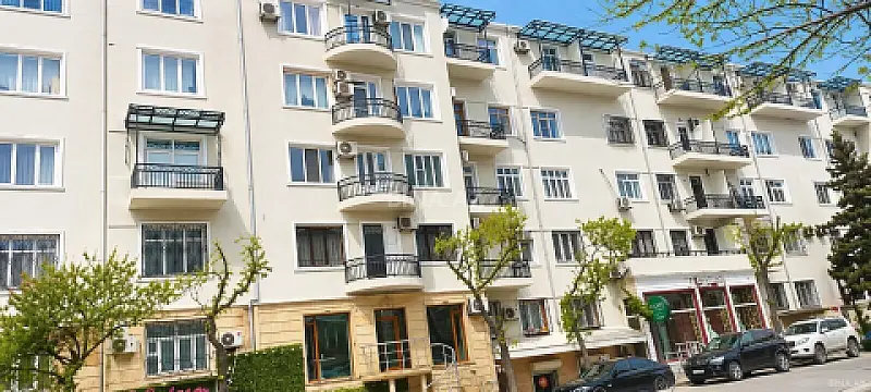 Satılır 3 otaqlı mənzil 80 m² — Bakı 3 otaq 80.00 m²