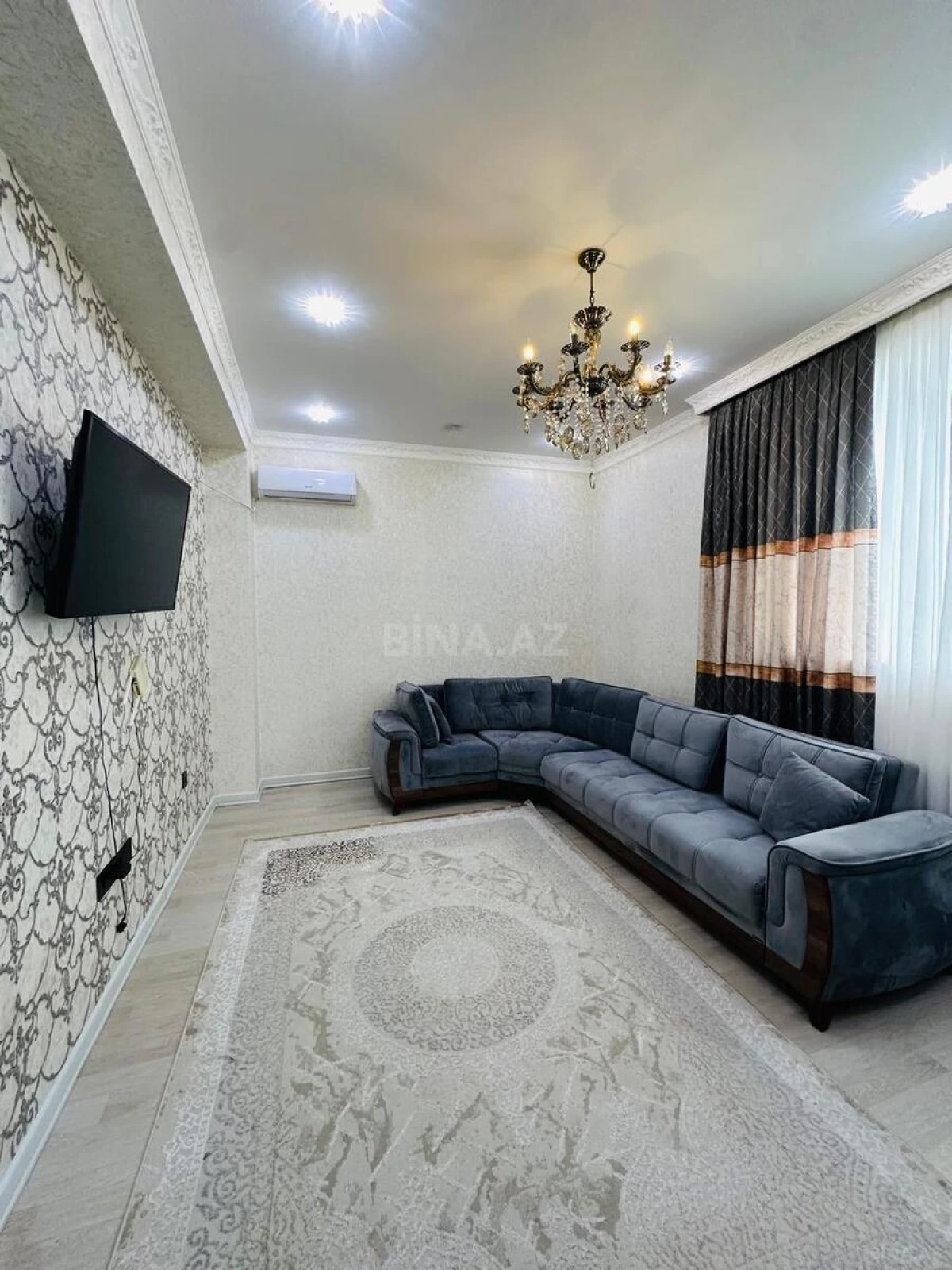 Kirayə verilir 2 otaqlı mənzil 60 m²
