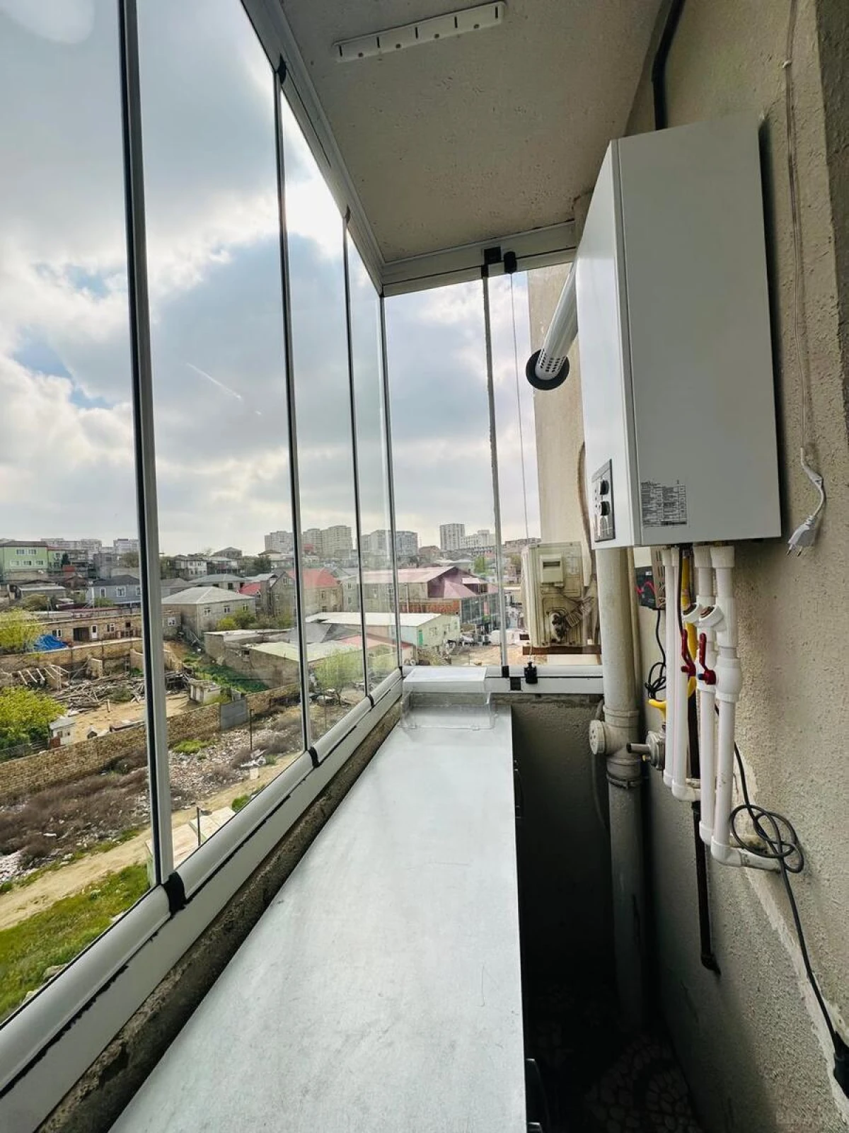 Kirayə verilir 2 otaqlı mənzil 60 m²