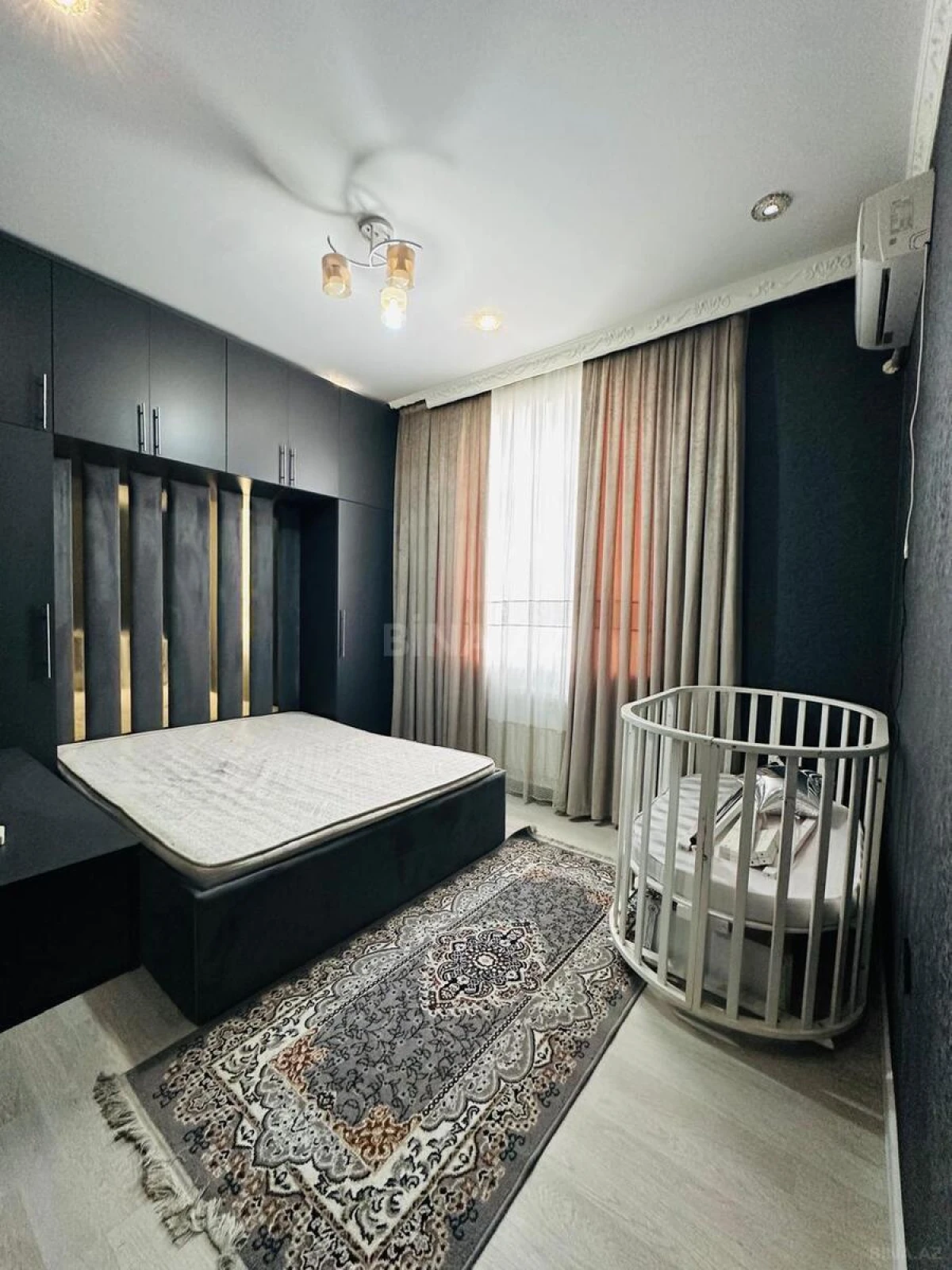 Kirayə verilir 2 otaqlı mənzil 60 m²