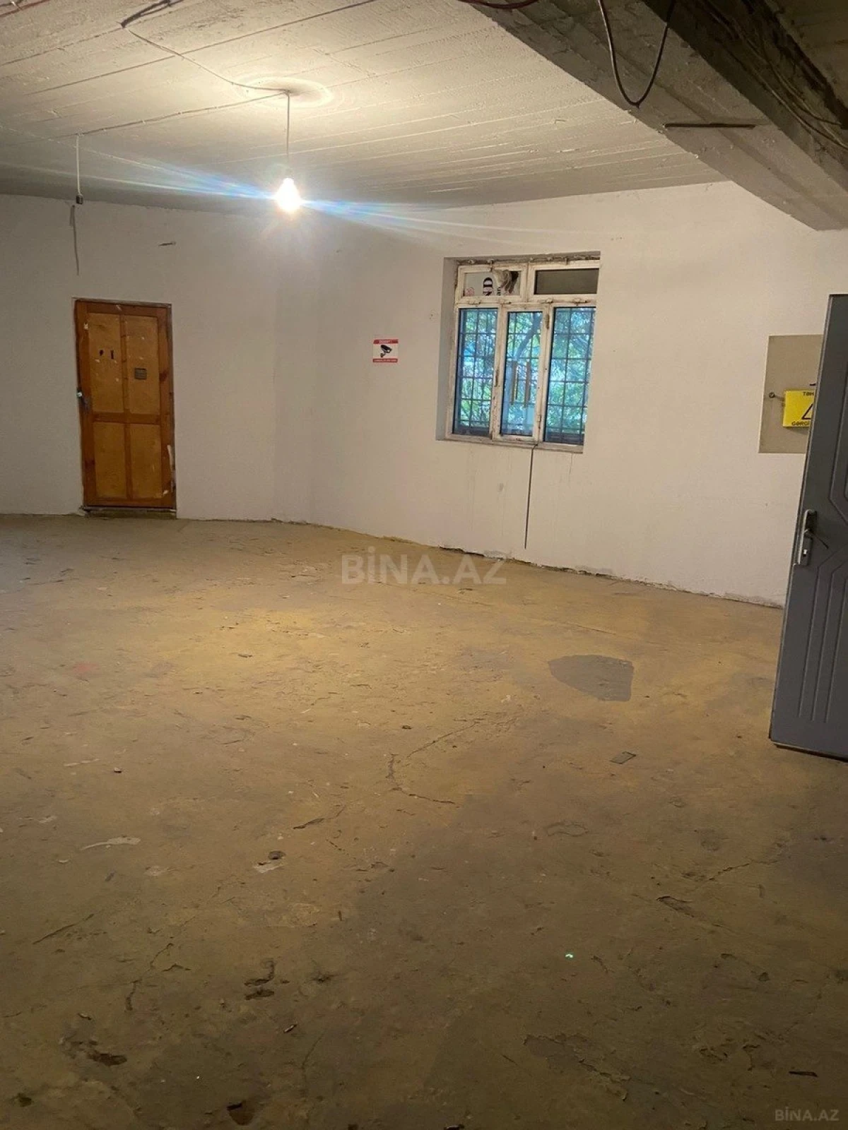 Kirayə verilir obyekt 1250 m²