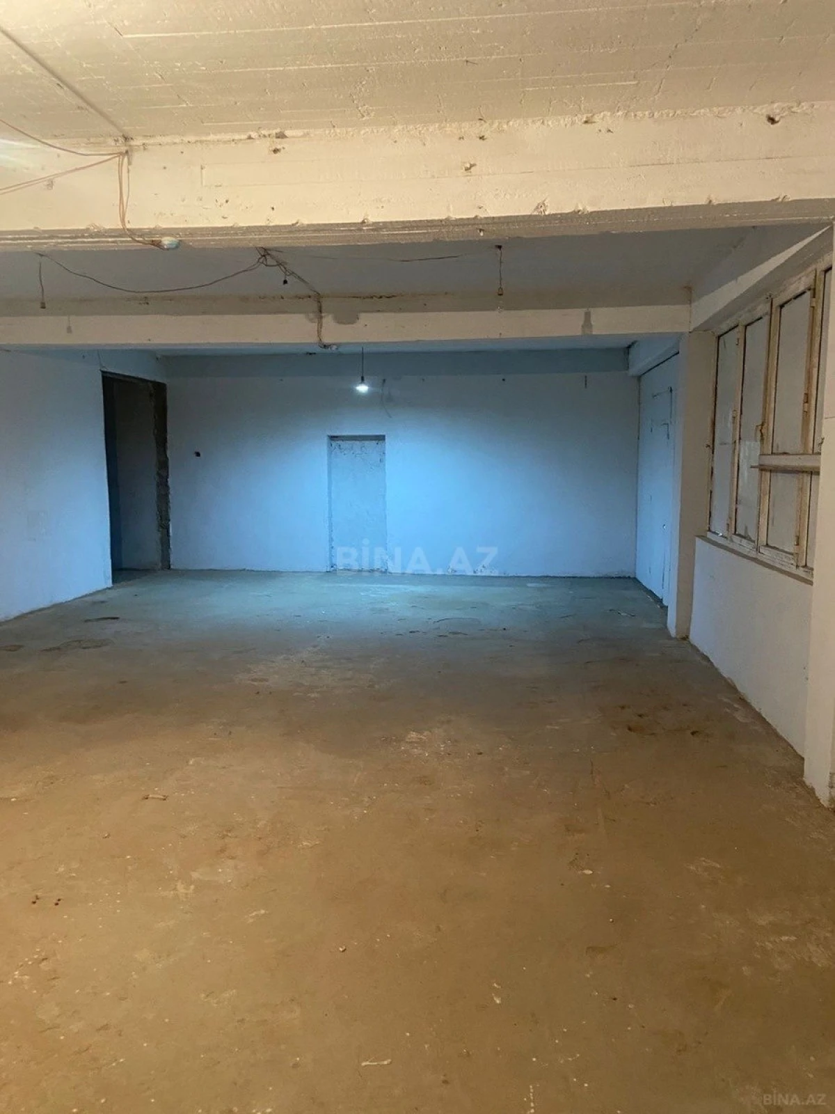 Kirayə verilir obyekt 1250 m²