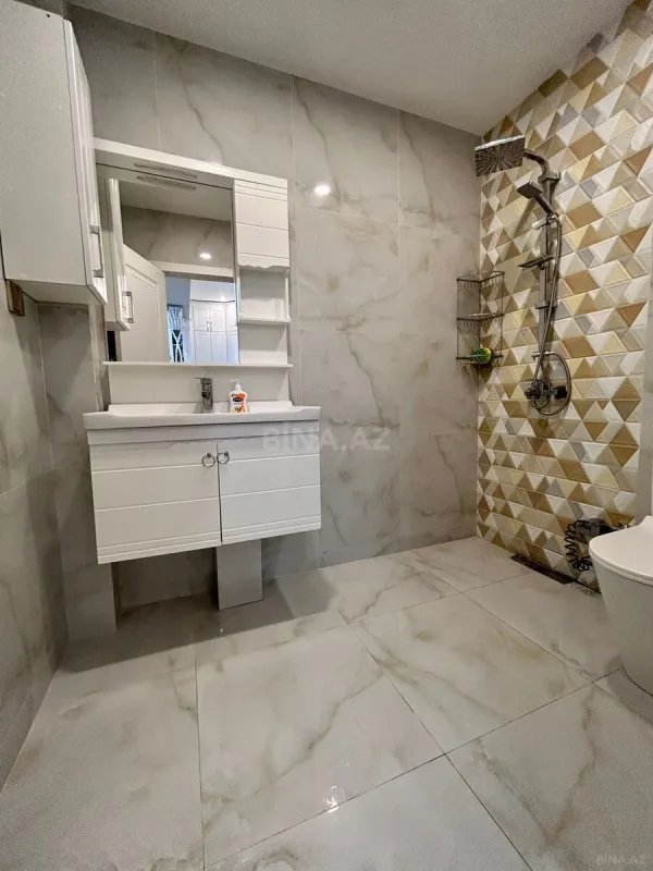 Kirayə verilir 3 otaqlı mənzil 76 m²