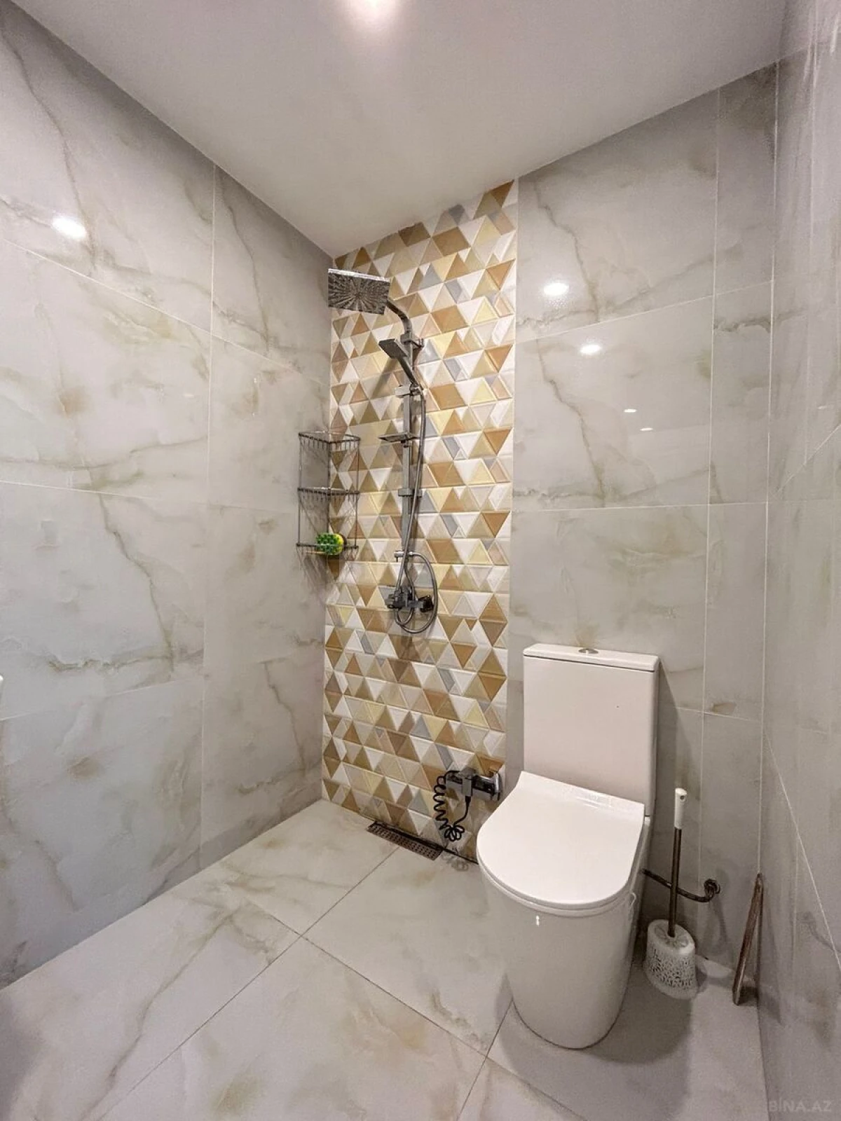 Kirayə verilir 3 otaqlı mənzil 76 m²