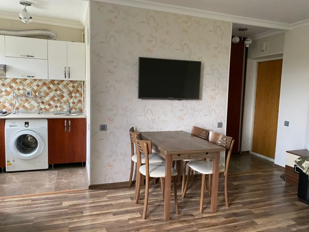 Kirayə verilir 1 otaqlı mənzil 33 m²