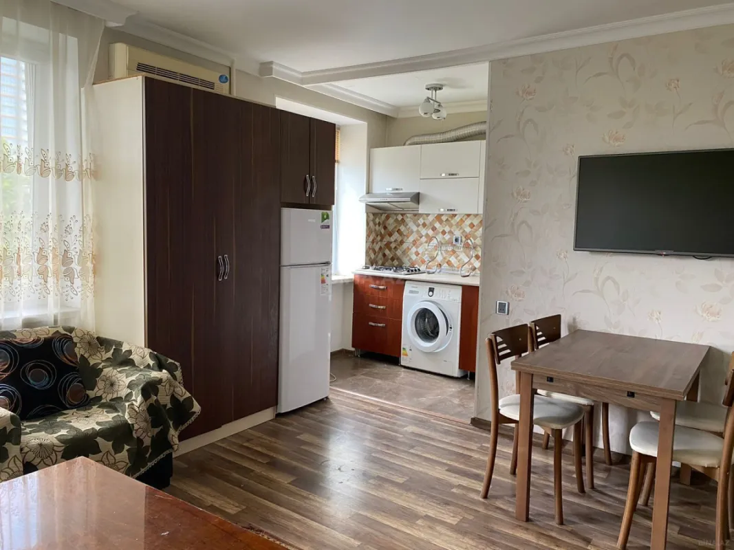 Kirayə verilir 1 otaqlı mənzil 33 m²