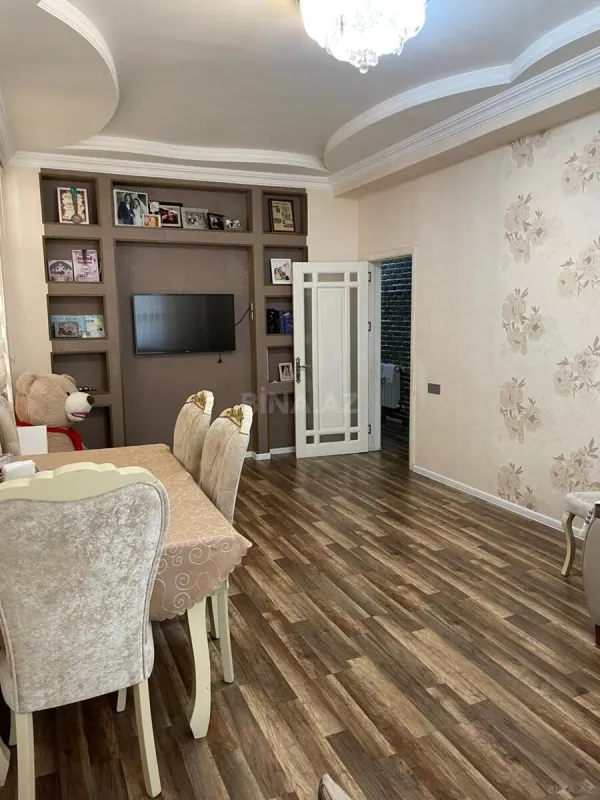 Satılır 3 otaqlı mənzil 91 m²