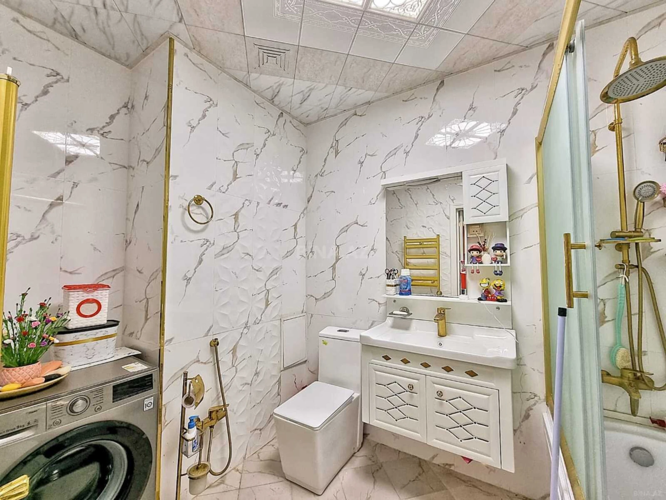 Satılır 3 otaqlı mənzil 64 m²