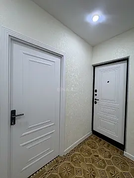 Satılır 4 otaqlı mənzil 100 m²