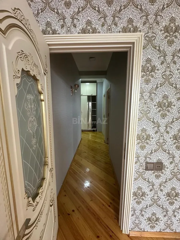 Kirayə verilir 2 otaqlı mənzil 70 m²