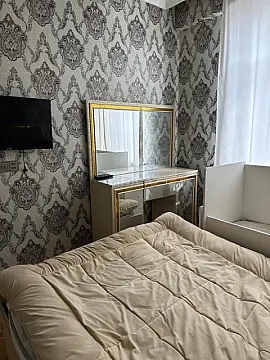 Kirayə verilir 2 otaqlı mənzil 70 m²