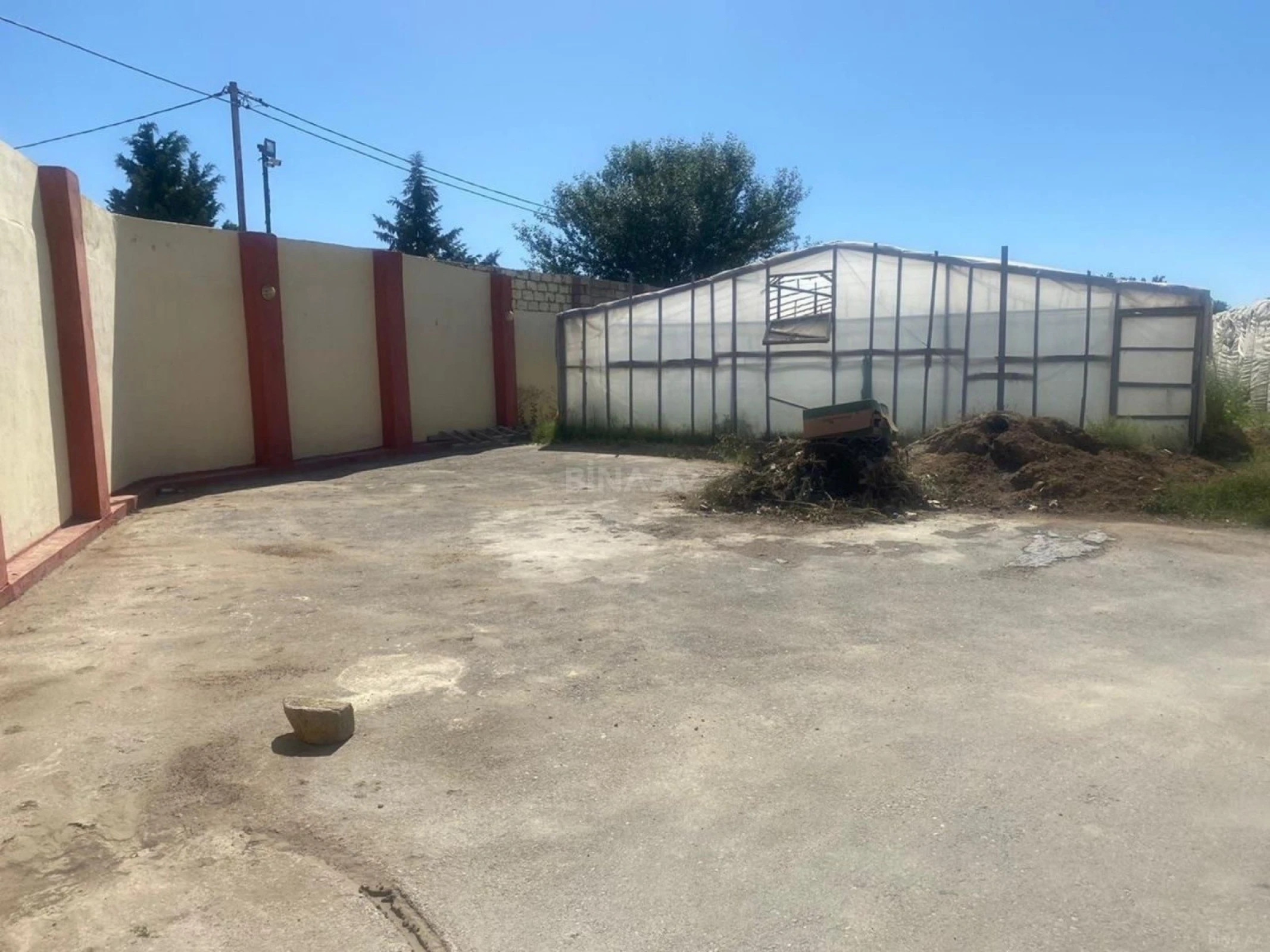 Satılır 5 otaqlı həyət evi 60 m²