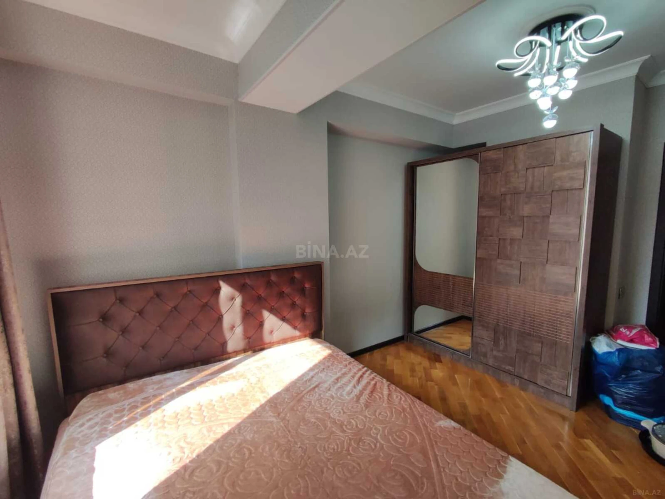 Kirayə verilir 2 otaqlı mənzil 55 m²