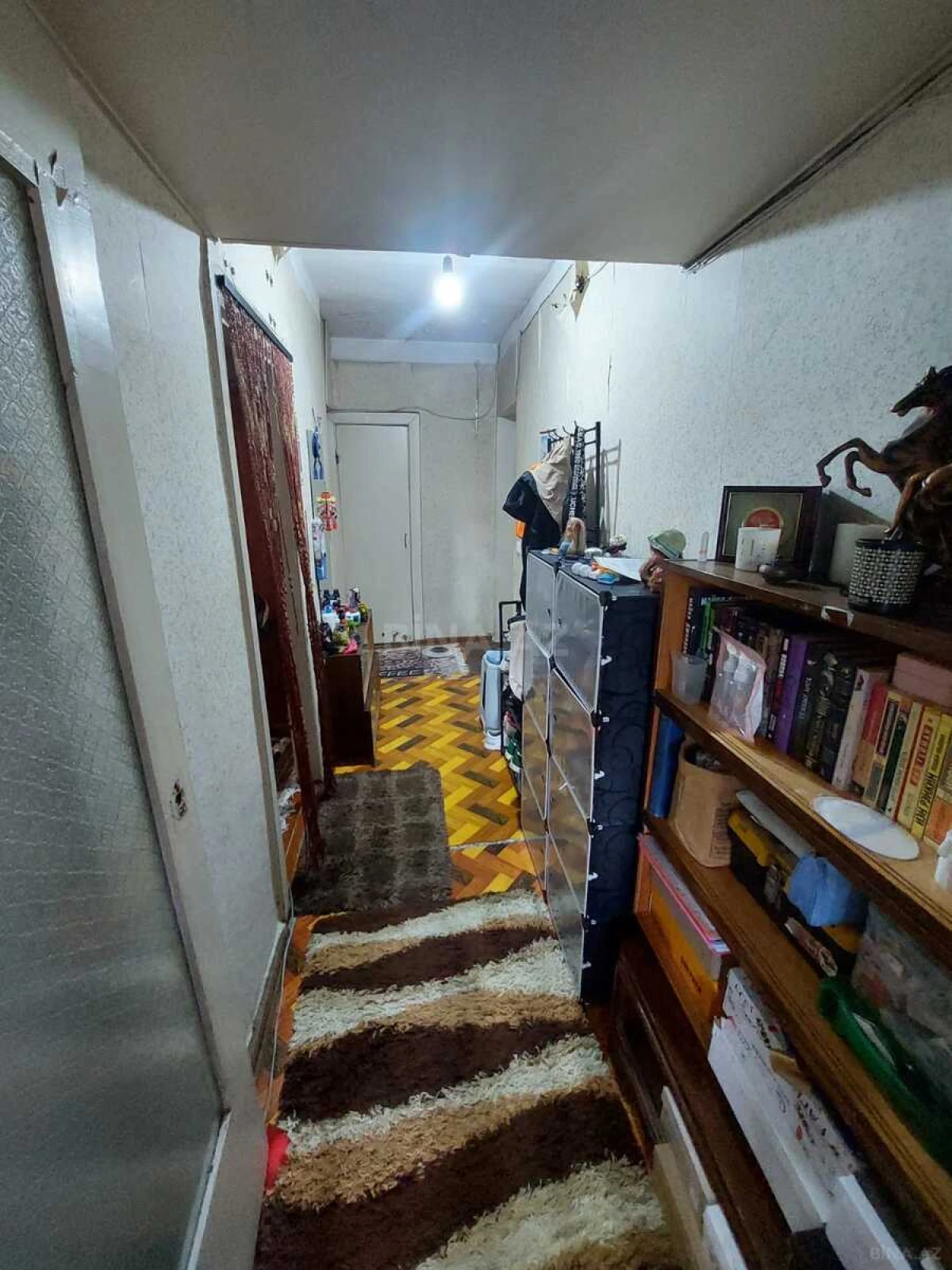 Satılır 2 otaqlı mənzil 65 m²