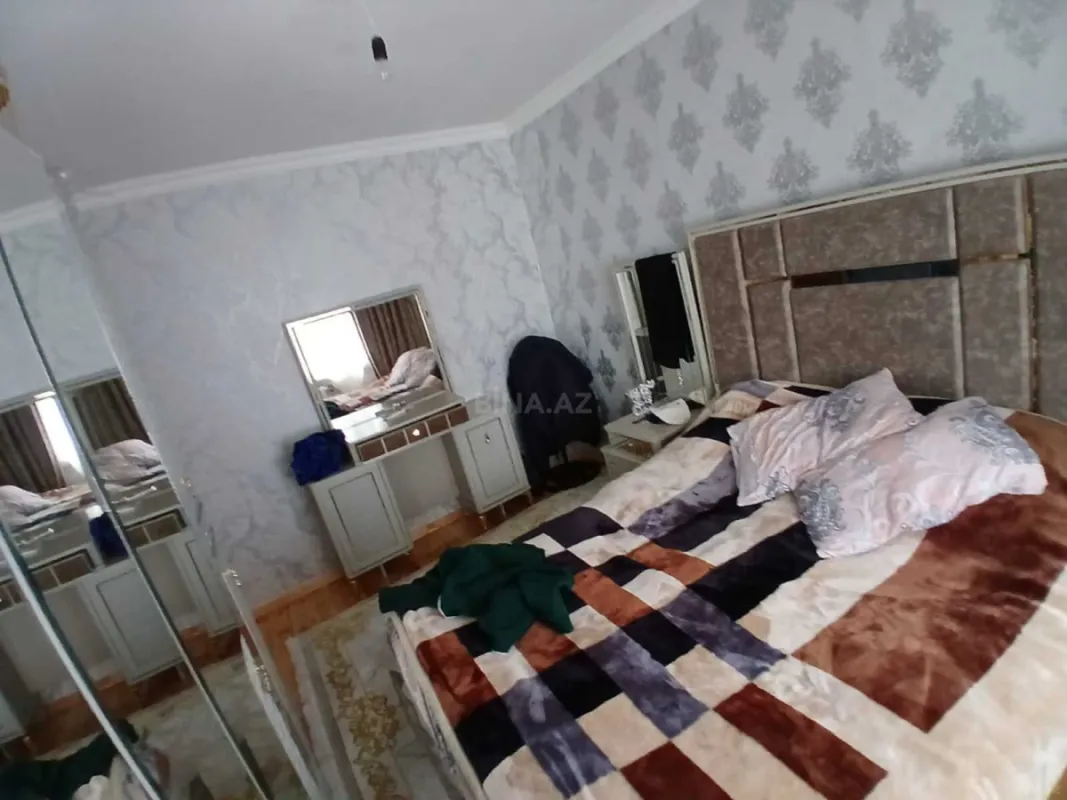 Satılır 3 otaqlı həyət evi 100 m²