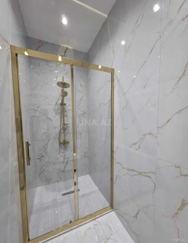 Kirayə verilir 4 otaqlı mənzil 175 m²