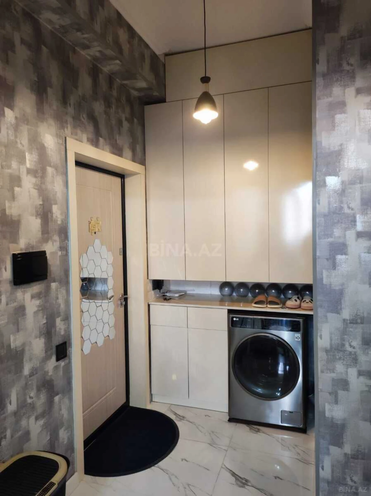 Satılır 3 otaqlı mənzil 78 m²