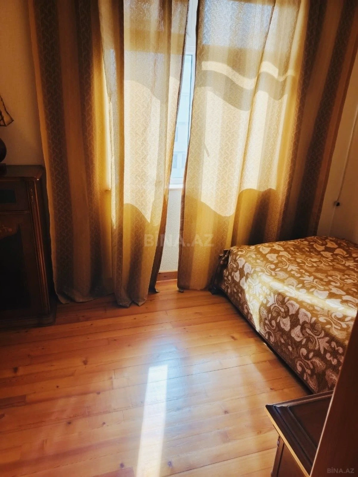 Satılır 3 otaqlı mənzil 70 m²