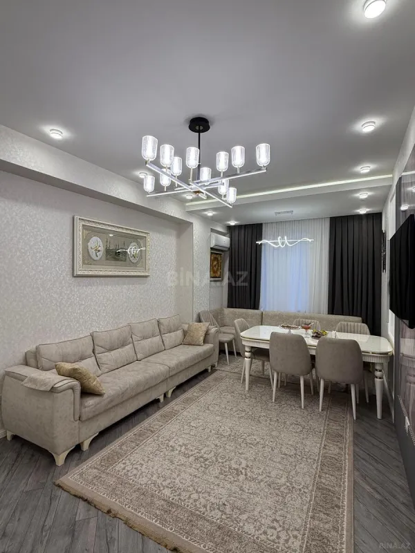 Satılır 2 otaqlı mənzil 69 m²