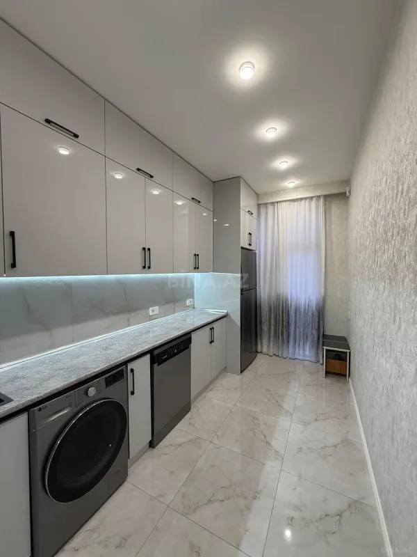 Satılır 2 otaqlı mənzil 69 m²