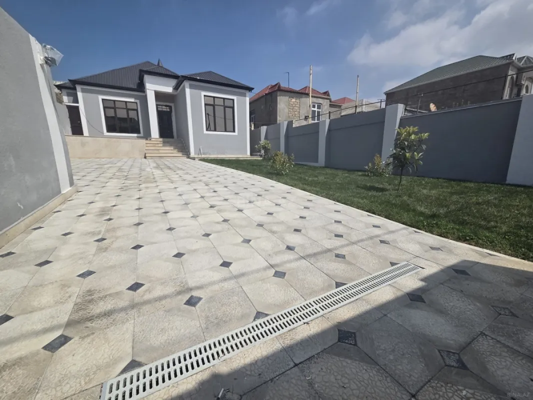 Satılır 4 otaqlı həyət evi 100 m²