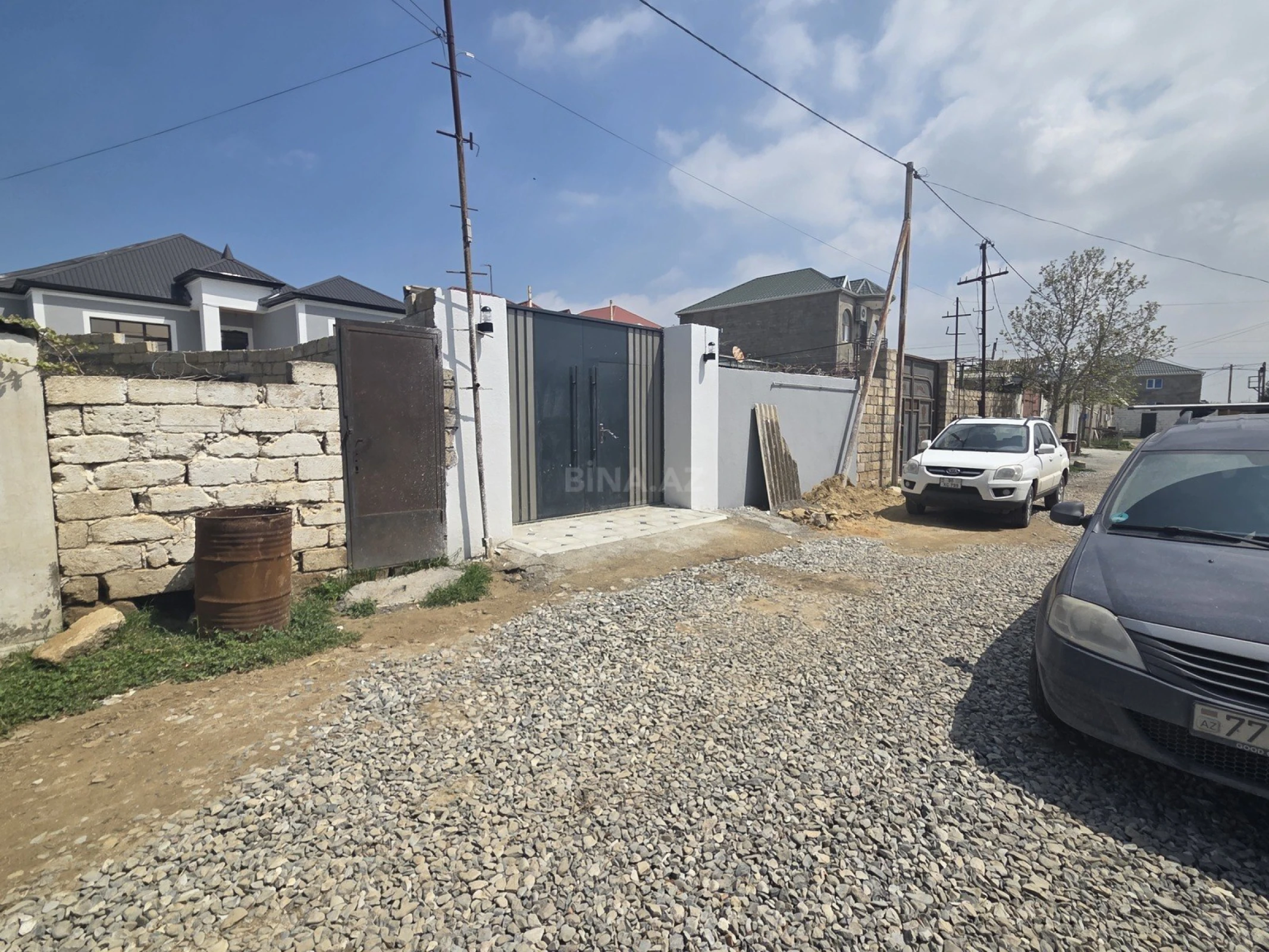 Satılır 4 otaqlı həyət evi 100 m²