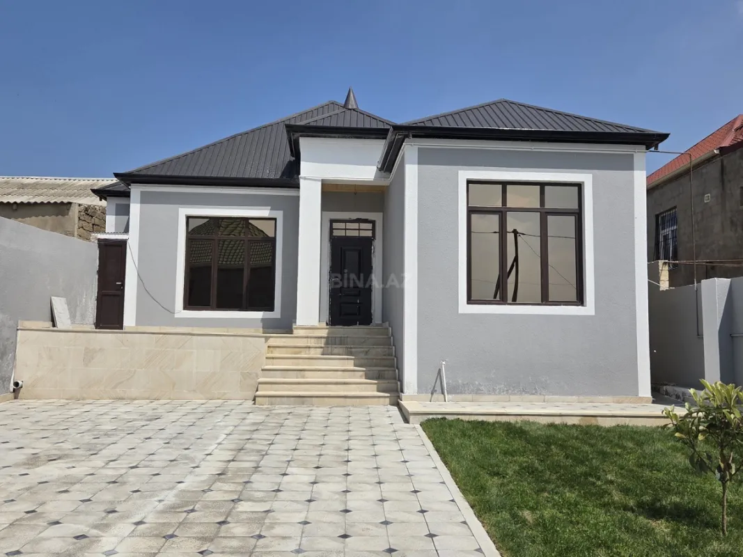 Satılır 4 otaqlı həyət evi 100 m²